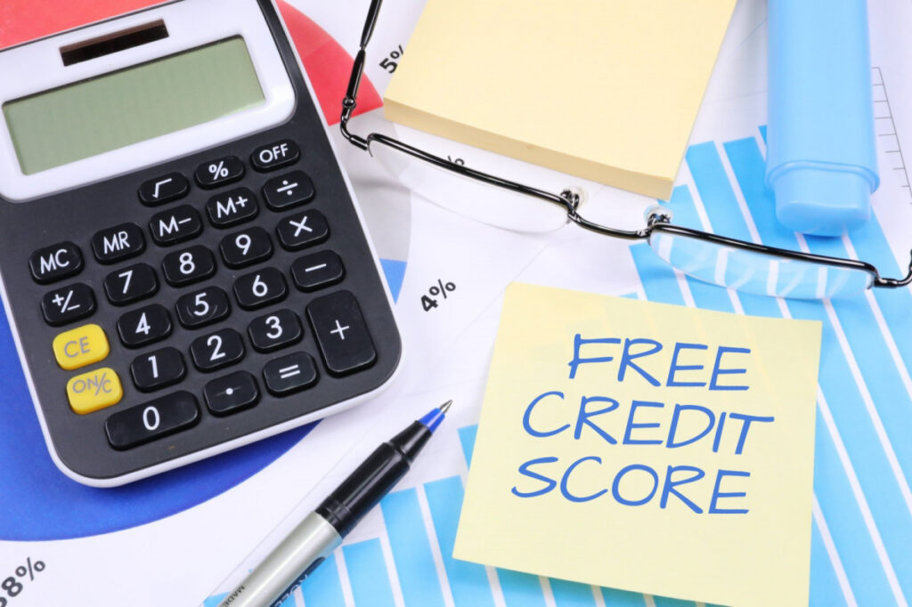 Free credit score by <a href="http://www.nyphotographic.com/">Nick Youngson</a> <a rel="license" href="https://creativecommons.org/licenses/by-sa/3.0/">CC BY-SA 3.0</a> <a href="http://pix4free.org/">Pix4free</a>
